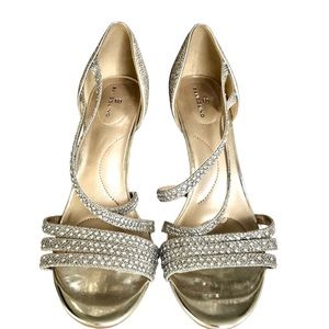 🆕 Bandolino Silver Sandals Heels